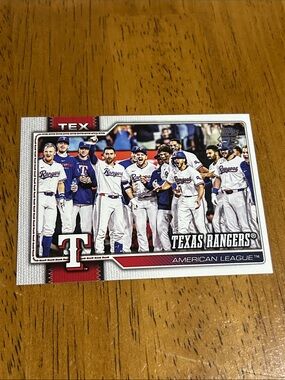 Texas Rangers Team Baseball Card - Topps